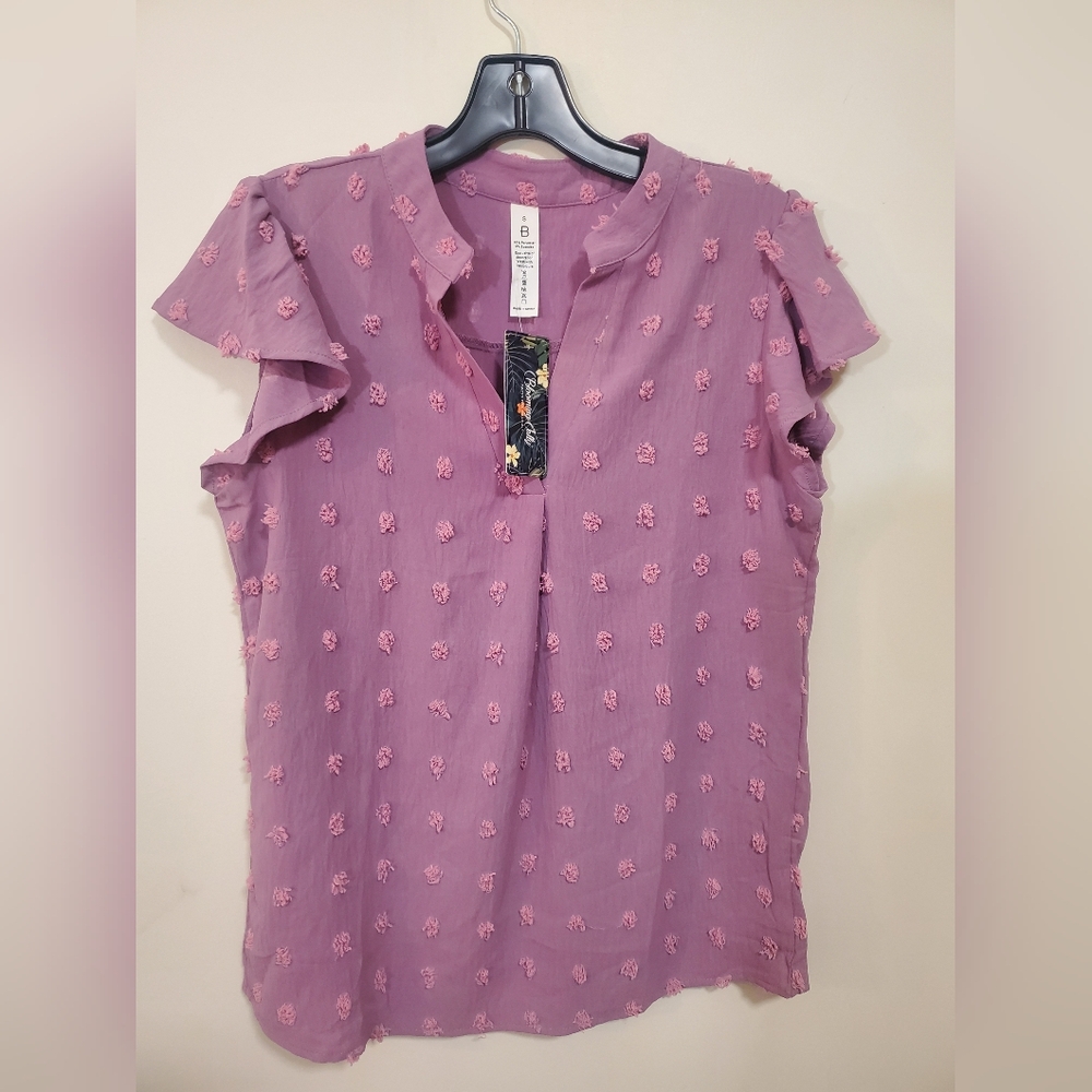 Elegant Lavender Blouse with Textured Floral Design